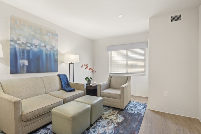 Imagen de la habitación del Hotel WaterWalk Kansas City-Overland Park. Foto 13