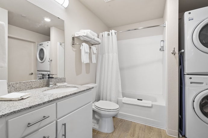 Imagen de la habitación del Hotel WaterWalk Kansas City-Overland Park. Foto 14