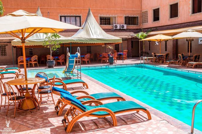 Imagen de la piscina del Hotel Waterbuck. Foto 20