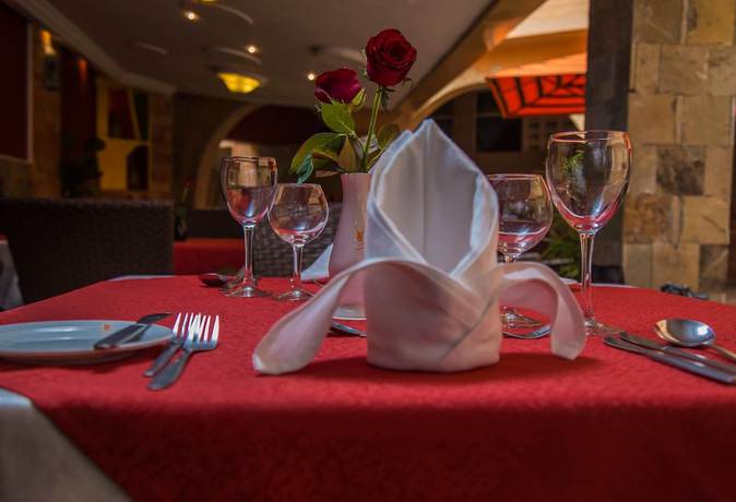 Imagen del bar/restaurante del Hotel Waterbuck. Foto 5
