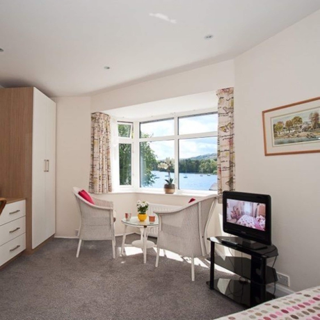 Imagen de los interiores del Hotel Wateredge Inn- The Inn Collection Group. Foto 19