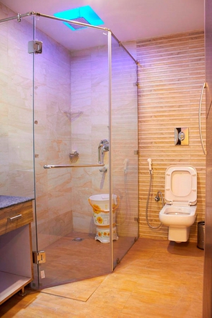 Imagen de la habitación del Hotel Waterfall. Foto 10