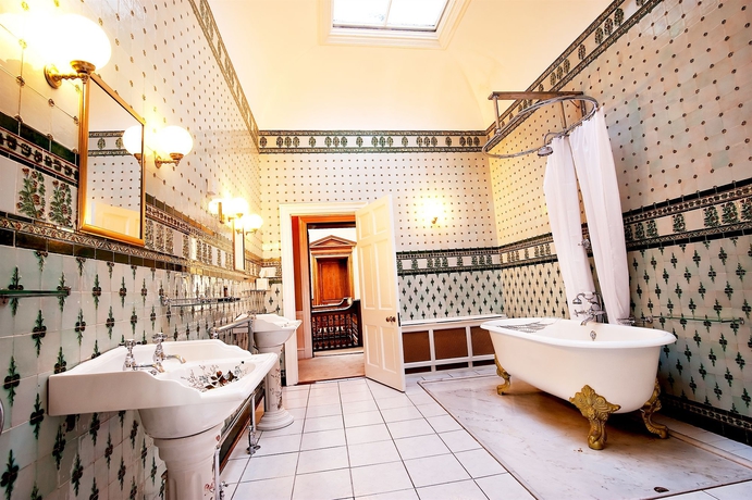 Imagen de la habitación del Hotel Waterford Castle and Lodges. Foto 10