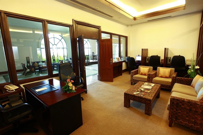 Imagen general del Hotel Waterfront Airport and Casino. Foto 6