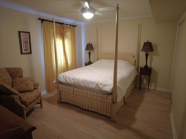 Imagen general del Hotel Waterfront Cottage 4 BD by GLOBALSTAY. Foto 2