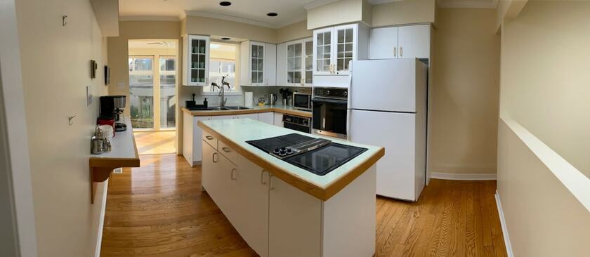 Imagen general del Hotel Waterfront Cottage 4 BD by GLOBALSTAY. Foto 9