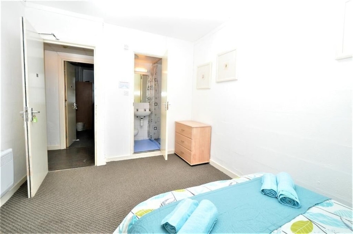 Imagen de la habitación del Hotel Waterfront Guest Accommodation. Foto 10