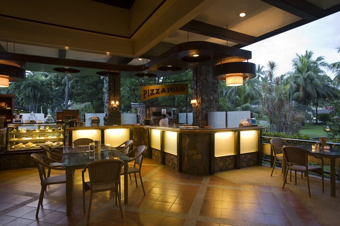 Imagen del bar/restaurante del Hotel Waterfront Insular Davao. Foto 7