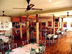 Imagen del bar/restaurante del Hotel Waterfront Lodge, Nuku'alofa. Foto 1