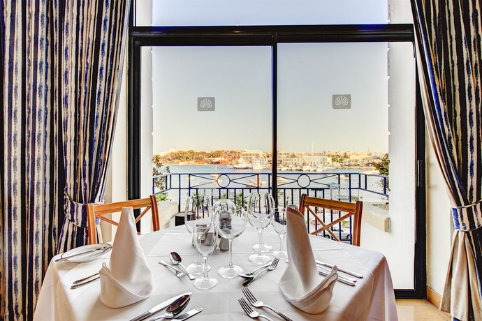 Imagen del bar/restaurante del Hotel Waterfront, Sliema. Foto 4