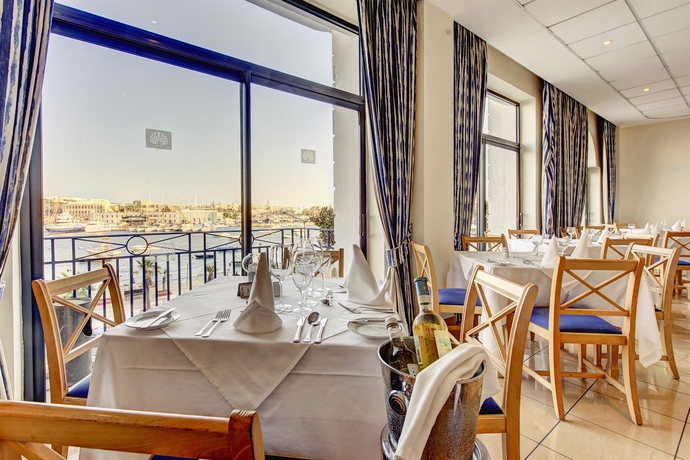 Imagen del bar/restaurante del Hotel Waterfront, Sliema. Foto 5