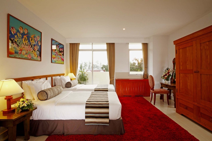 Imagen de la habitación del Hotel Waterfront Suites Phuket By Centara. Foto 9