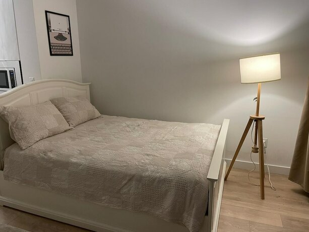 Imagen de la habitación del Hotel Waterfront York Suites. Foto 16