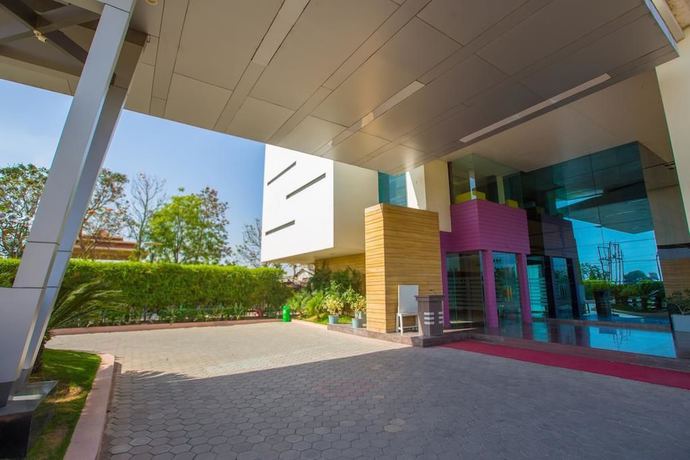 Imagen general del Hotel Waterlily Indore. Foto 2