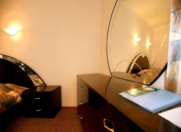 Imagen de la habitación del Hotel Waterloo. Foto 14