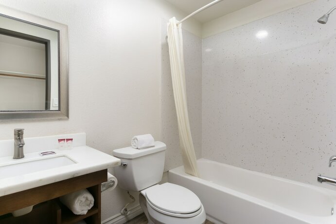 Imagen de la habitación del Hotel Waterloo Inn. Foto 3