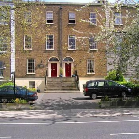 Imagen general del Hotel Waterloo Townhouse and Suites. Foto 1