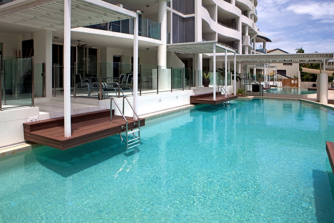 Imagen de la piscina del Hotel Waters Edge Apartments Cairns. Foto 13