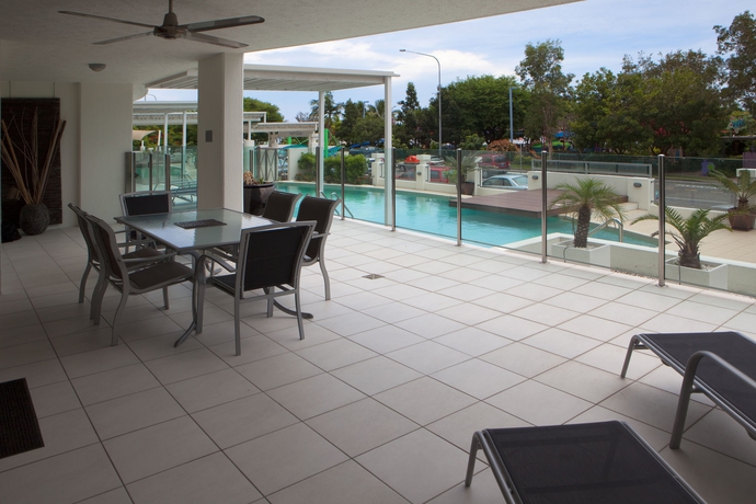 Imagen de los exteriores del Hotel Waters Edge Apartments Cairns. Foto 8