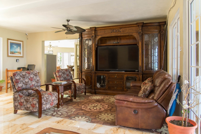 Imagen de los interiores del Hotel Waters Edge Guest House. Foto 15