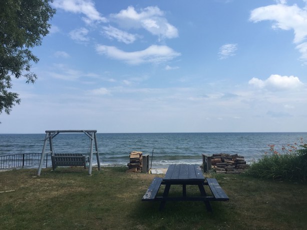 Imagen de los exteriores del Hotel Waters Edge Motel. Foto 16