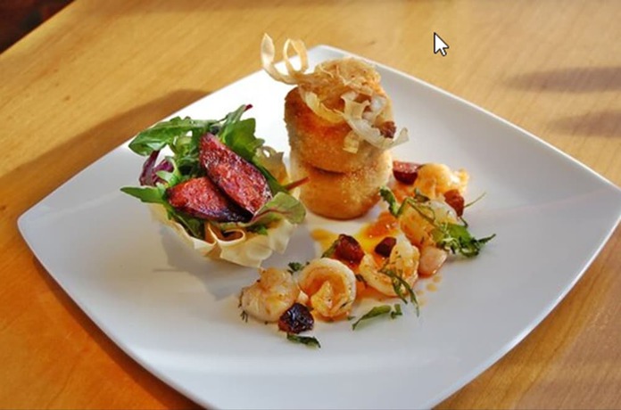 Imagen del bar/restaurante del Hotel WatersEdge. Foto 2