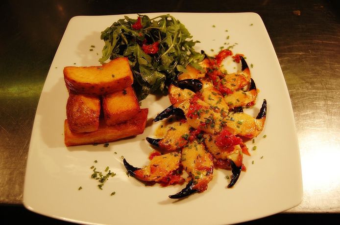 Imagen del bar/restaurante del Hotel WatersEdge. Foto 6