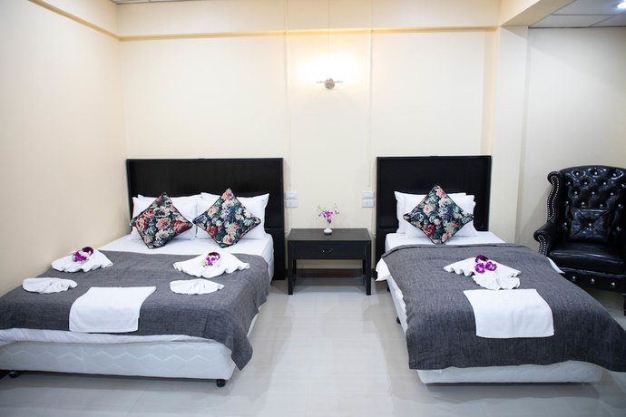 Imagen de la habitación del Hotel Waterside Boutique Hotel. Foto 8