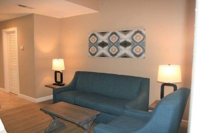 Imagen de la habitación del Hotel Waterside Suites and Marina. Foto 11