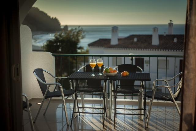 Imagen de los interiores del Hotel Waterside Village. Foto 8