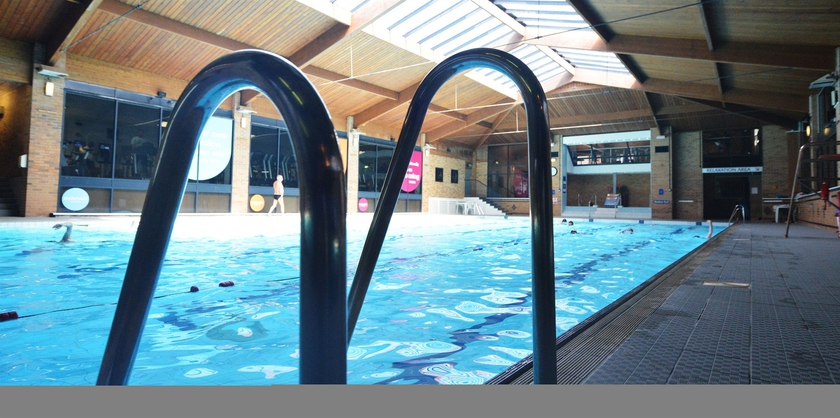 Imagen de la piscina del Hotel Waterside and Leisure Club. Foto 16