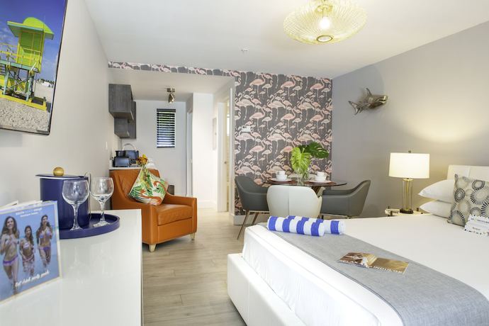 Imagen de la habitación del Hotel Waterside and Suites. Foto 16