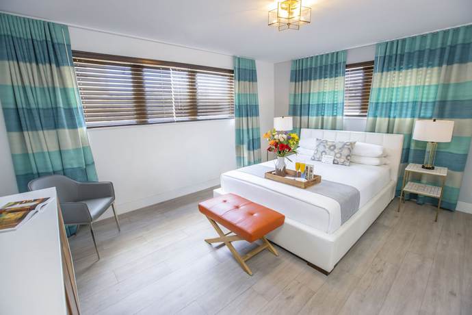 Imagen de la habitación del Hotel Waterside and Suites. Foto 19