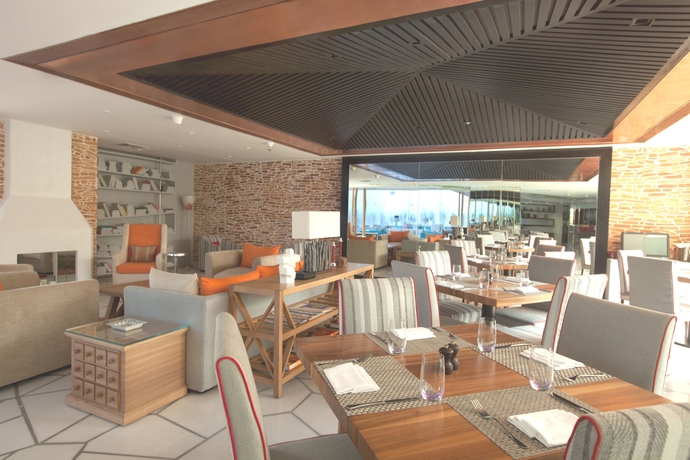 Imagen del bar/restaurante del Hotel Waterstones. Foto 2