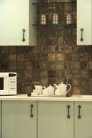 Imagen del bar/restaurante del Hotel Waterstones. Foto 4