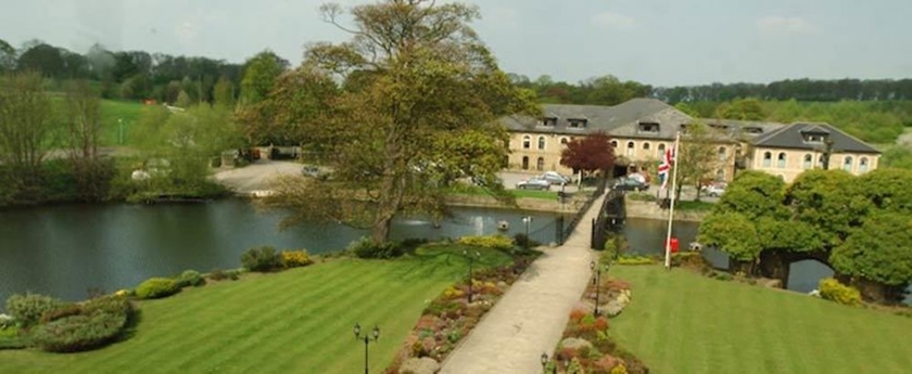 Imagen de los exteriores del Hotel Waterton Park. Foto 6