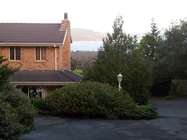 Imagen general del Hotel Waterview Gardens Bandb. Foto 3