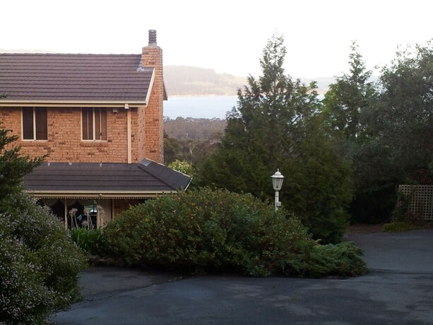 Imagen general del Hotel Waterview Gardens Bandb. Foto 1