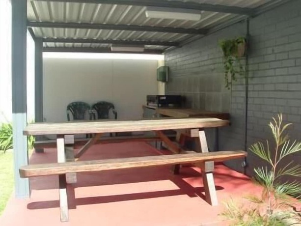 Imagen general del Hotel Waterview Holiday Apartments. Foto 8