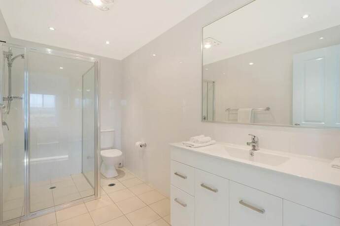 Imagen general del Hotel Waterview Luxury Apartments. Foto 12