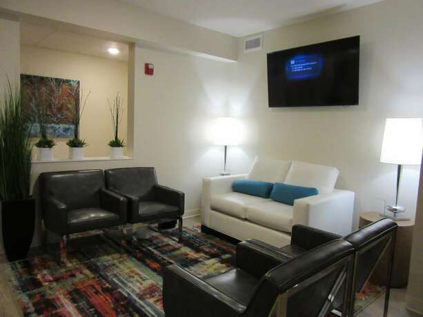 Imagen general del Hotel Waterwalk Wichita. Foto 11