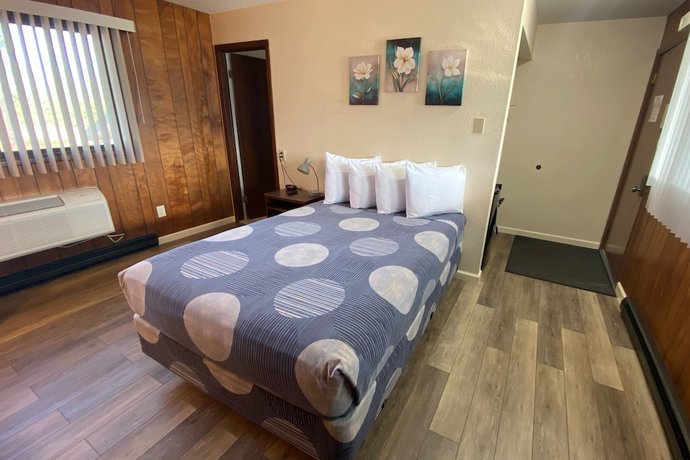 Imagen de la habitación del Hotel Waterway Inn. Foto 4