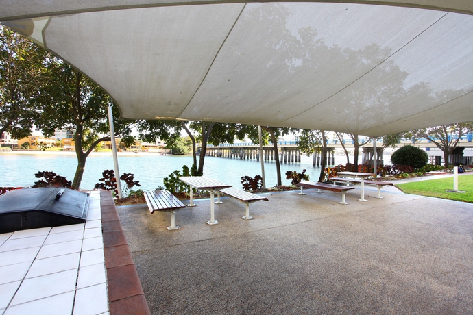 Imagen de los exteriores del Hotel Waterways Luxury Apartments. Foto 12