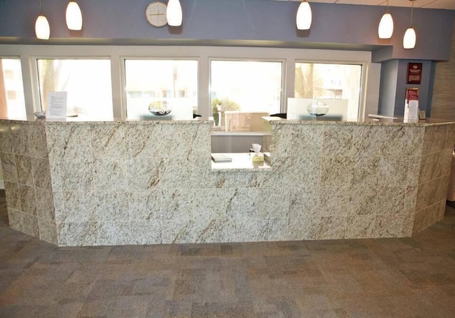 Imagen de los interiores del Hotel Watson's Regency Suites. Foto 18