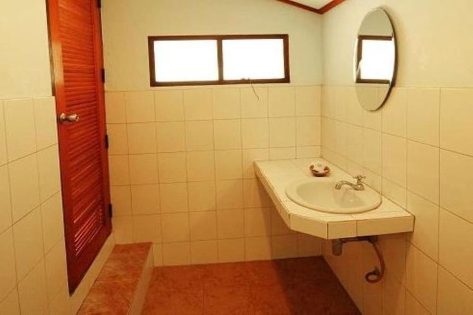 Imagen general del Hotel Wattana Resort. Foto 4