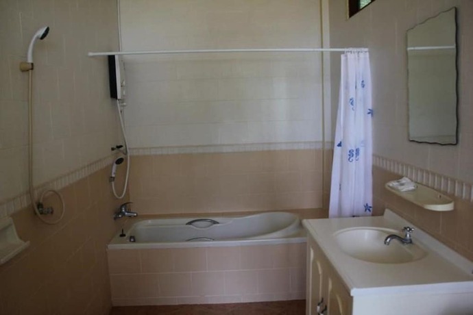 Imagen general del Hotel Wattana Resort. Foto 7