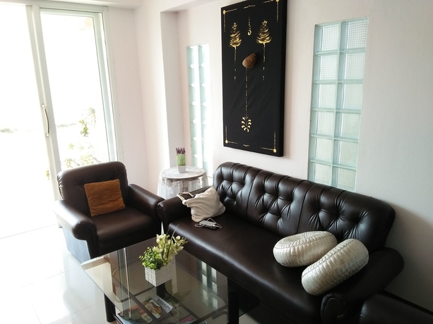Imagen de los interiores del Hotel Wattanakham Serviced Apartment. Foto 11