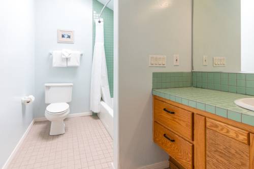 Imagen de la habitación del Hotel Wave Crest Resort. Foto 4
