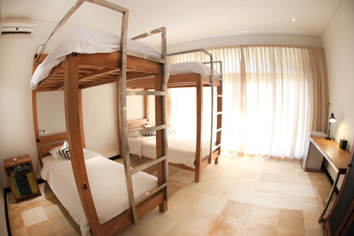 Imagen de la habitación del Hotel Wave House surf camp - Hostel. Foto 12