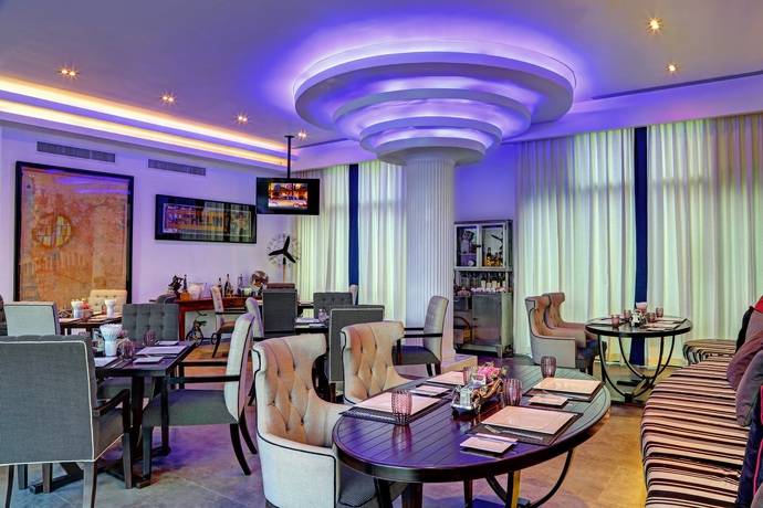 Imagen de los interiores del Hotel Wave Pattaya. Foto 8